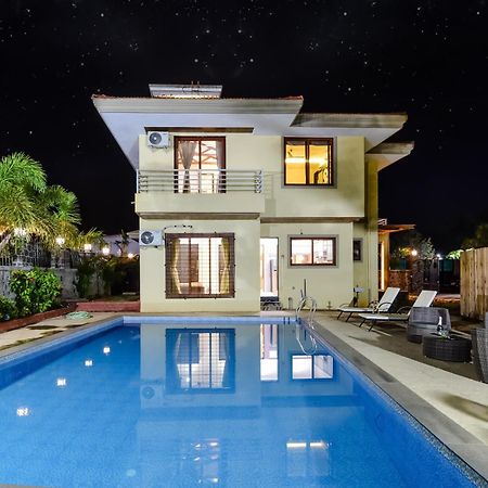 Lifeline Villas - Luxurious Taraangan 4 Mountain View Villa With Biggest Pool And Huge Open Area Lonavala Exterior foto