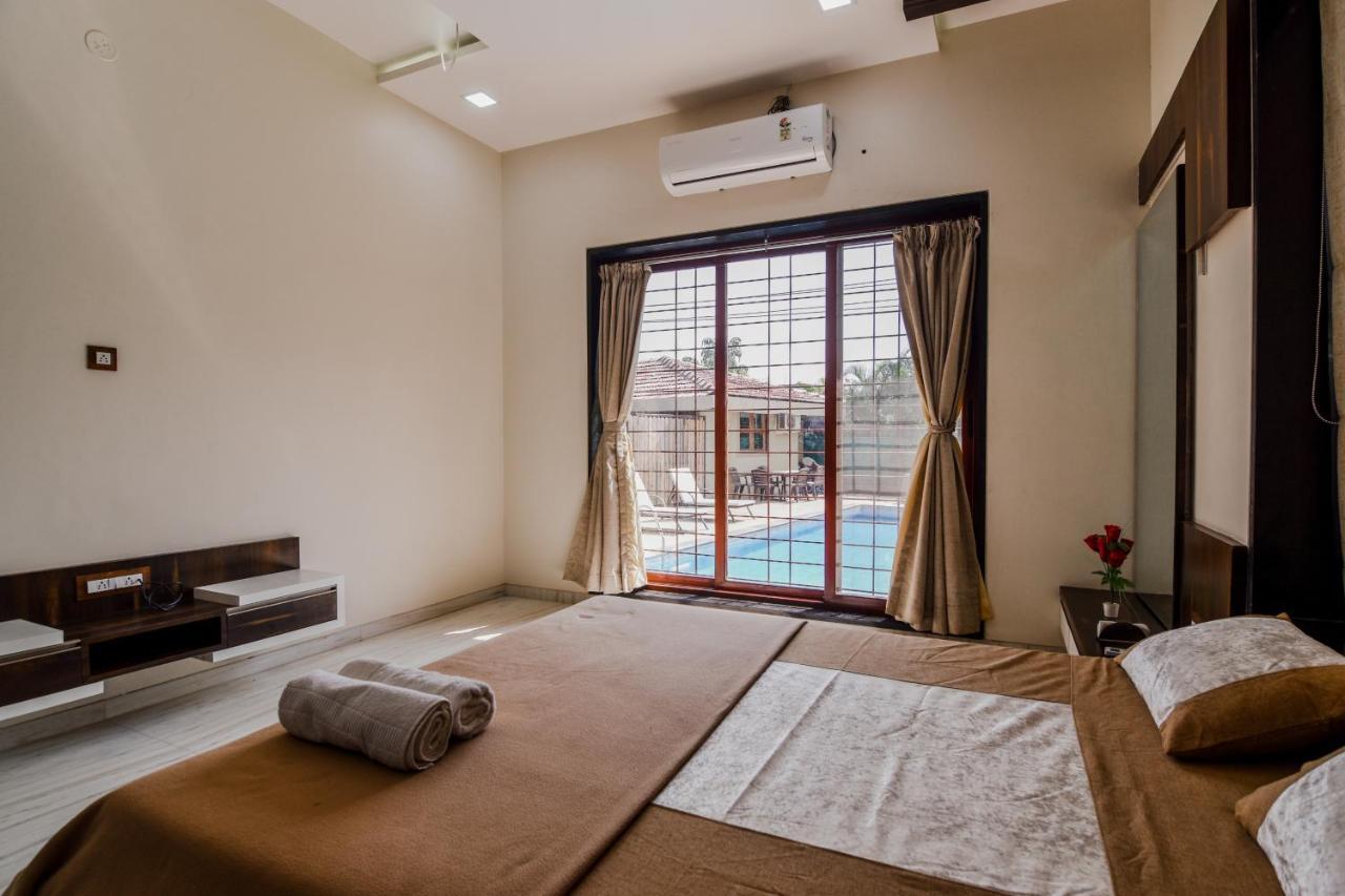 Lifeline Villas - Luxurious Taraangan 4 Mountain View Villa With Biggest Pool And Huge Open Area Lonavala Exterior foto