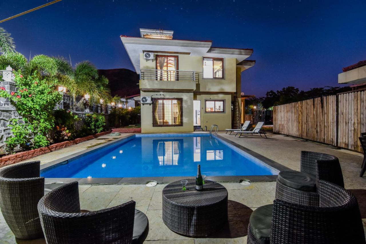 Lifeline Villas - Luxurious Taraangan 4 Mountain View Villa With Biggest Pool And Huge Open Area Lonavala Exterior foto
